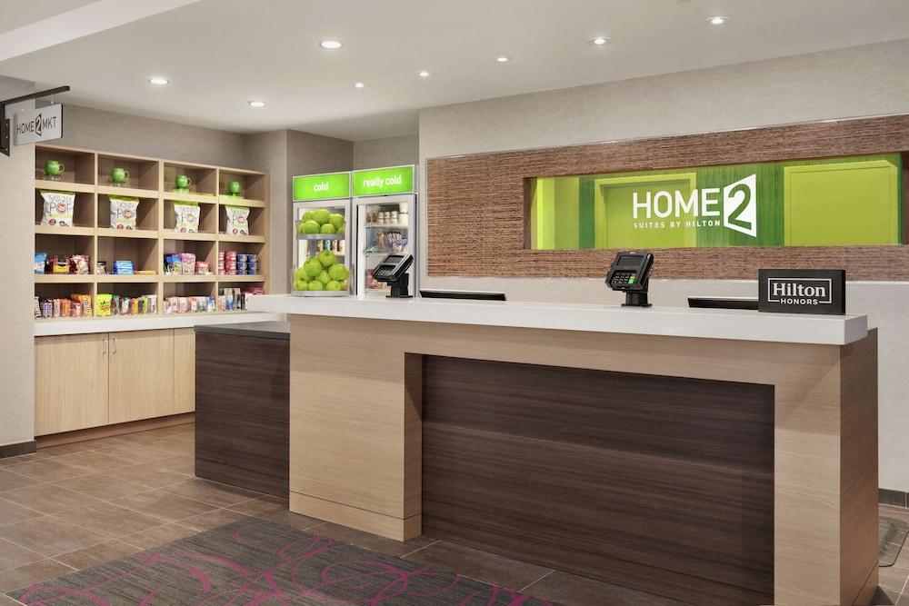 Home2 Suites by Hilton Silver Spring - Reception