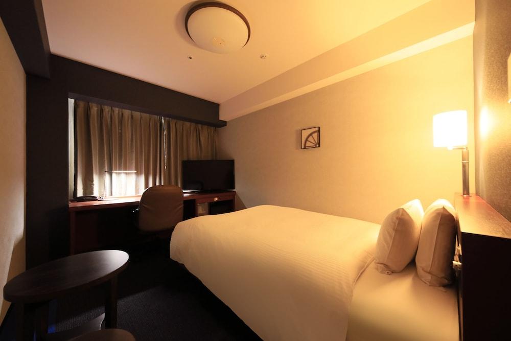 Richmond Hotel Yokohama Bashamichi - Room