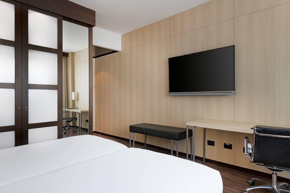 AC Hotel Bologna by Marriott - Room