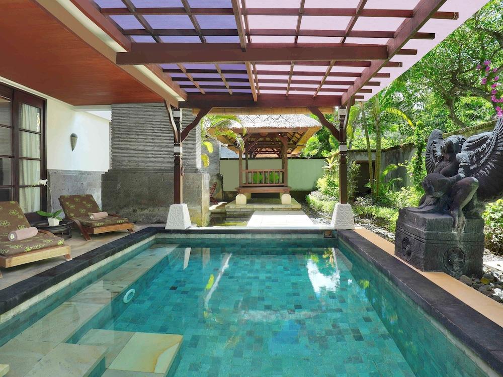 Novotel Bali Nusa Dua - Indoor Pool