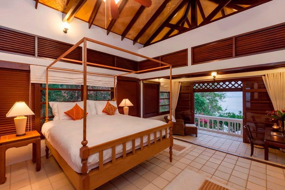Baan Khunying – Secluded Phuket Beachfront Villa - SHA Certified - Room