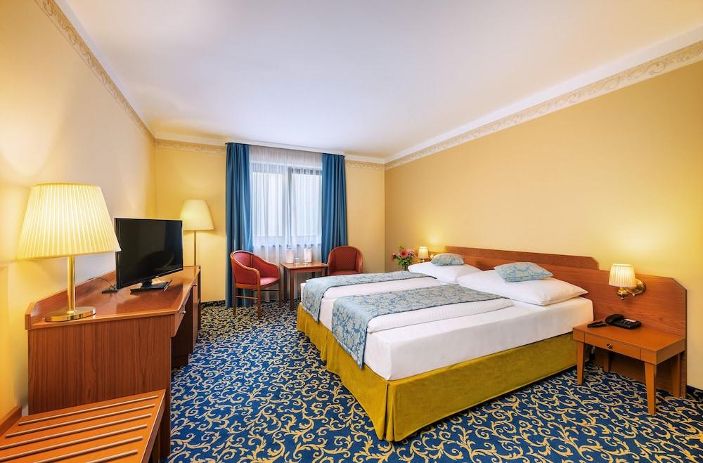 Hotel Bellevue - Room