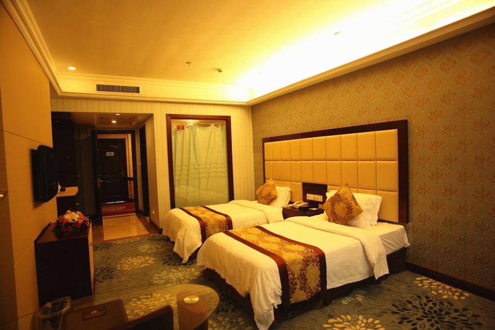 Shanghai Hongjin International Hotel - Room