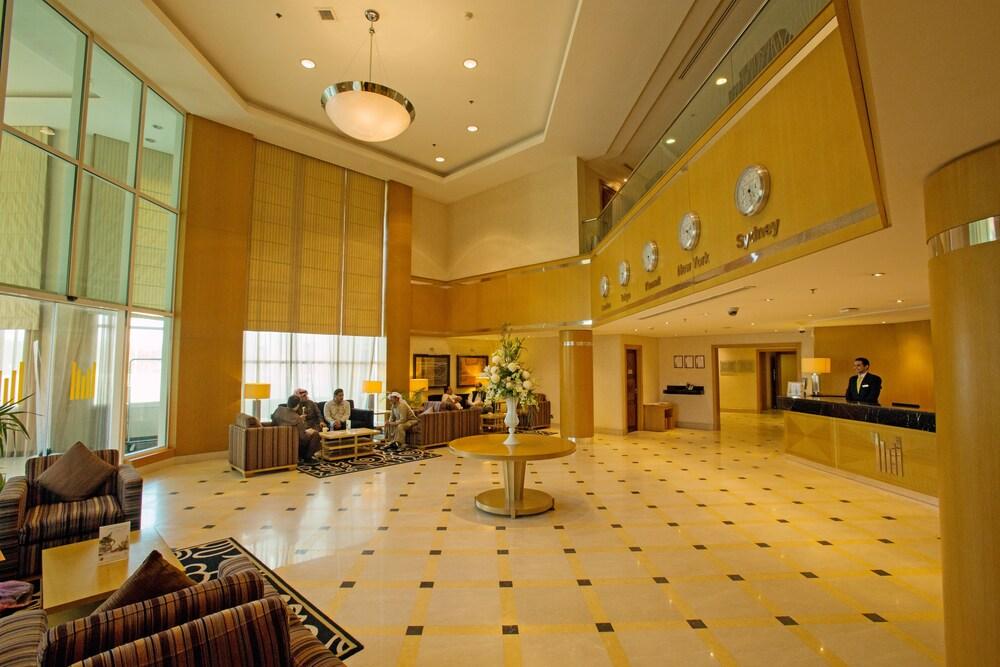 Al Jahra Copthorne Hotel & Resort - Lobby