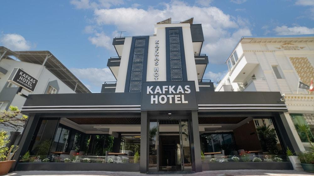 Kafkas Hotel - Featured Image