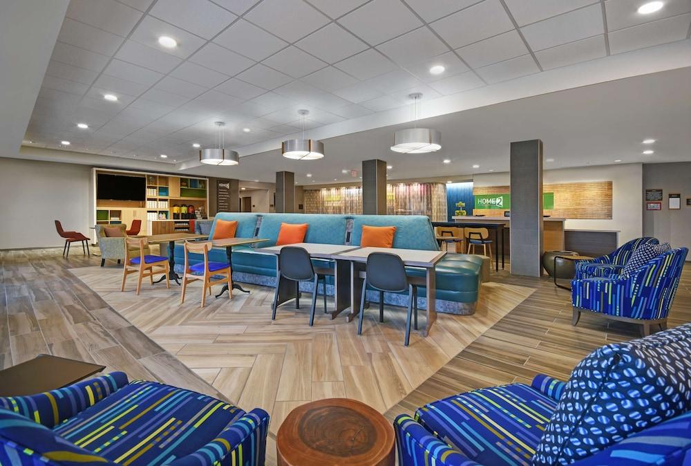 Home2 Suites by Hilton Springdale Cincinnati - Lobby