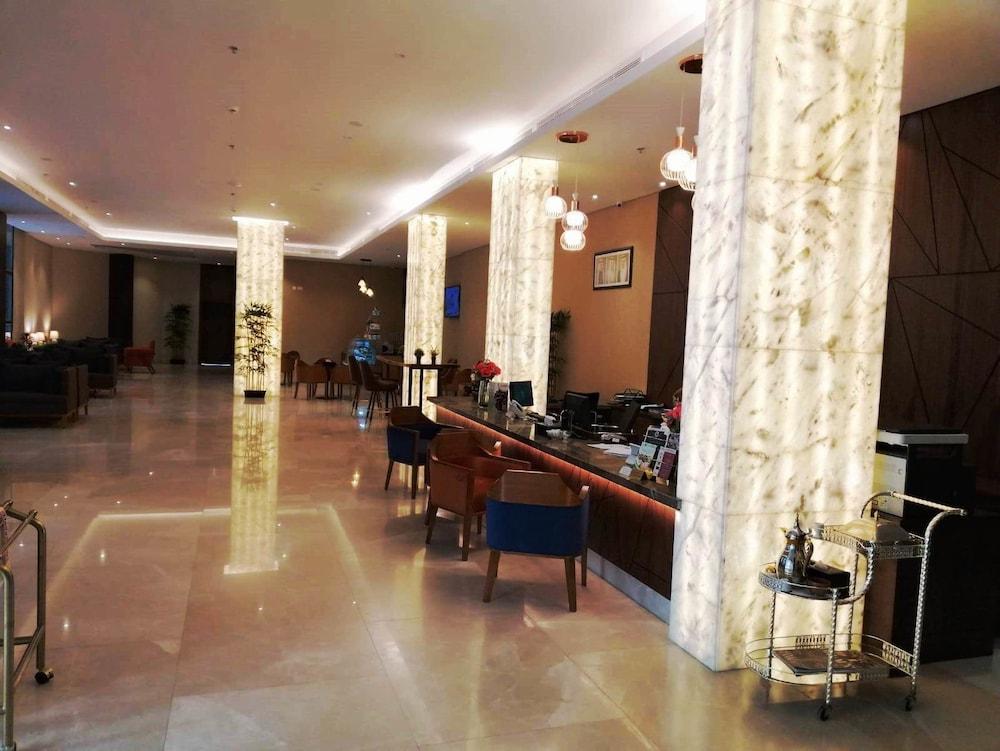 Ramee Palace Hotel - Reception