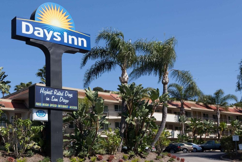 Days Inn by Wyndham San Diego Hotel Circle - Featured Image