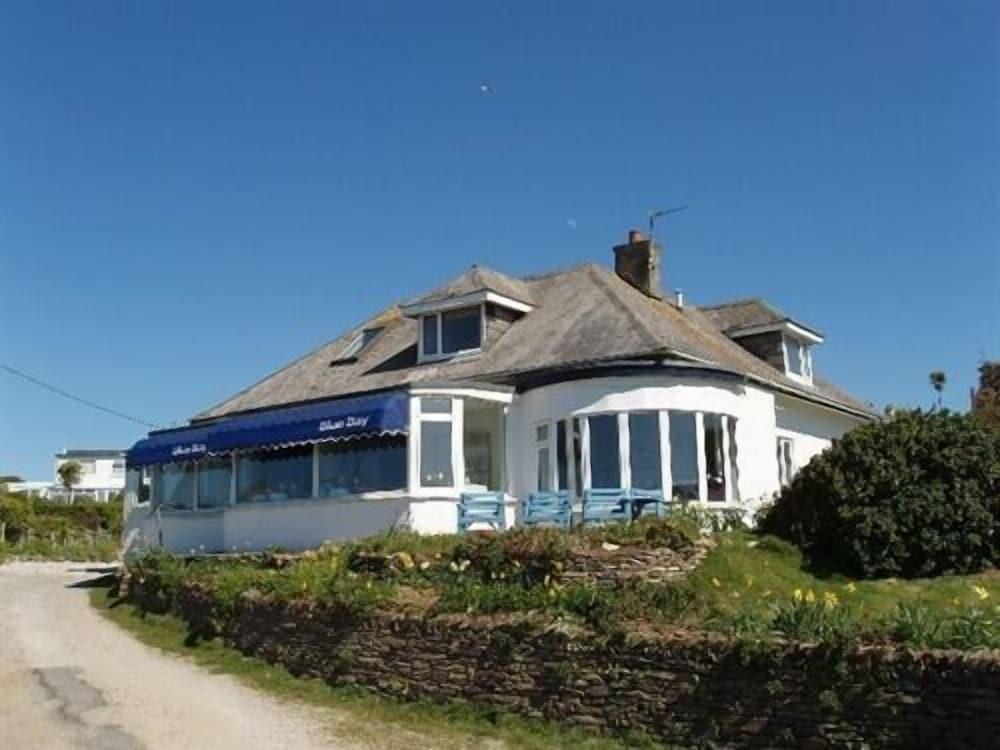 Blue Bay House - Featured Image