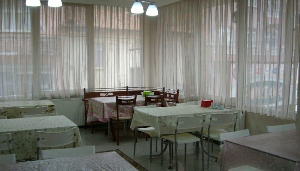 Hotel Sungur - Breakfast Area