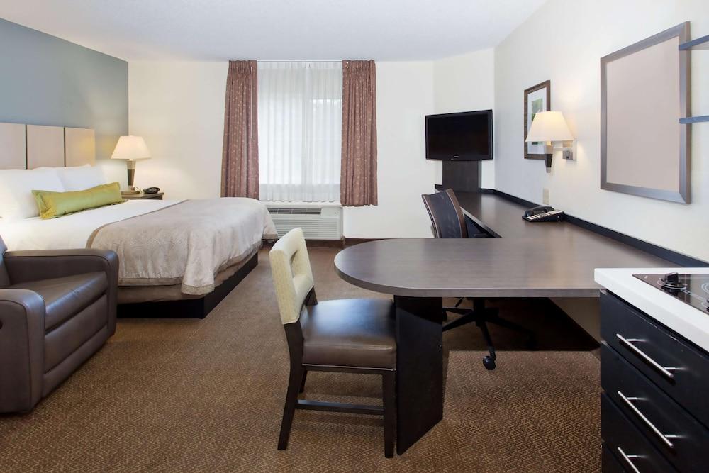 Sonesta Simply Suites Philadelphia Mount Laurel - Room