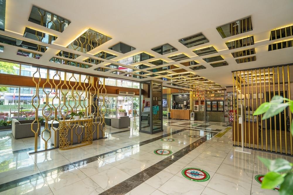 The Bostanci Hotel - Lobby