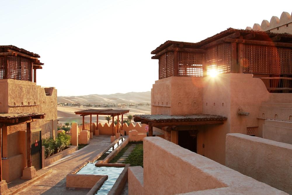 Qasr Al Sarab Desert Resort by Anantara - Exterior