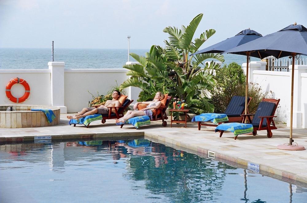 The Beach Hotel - Pool