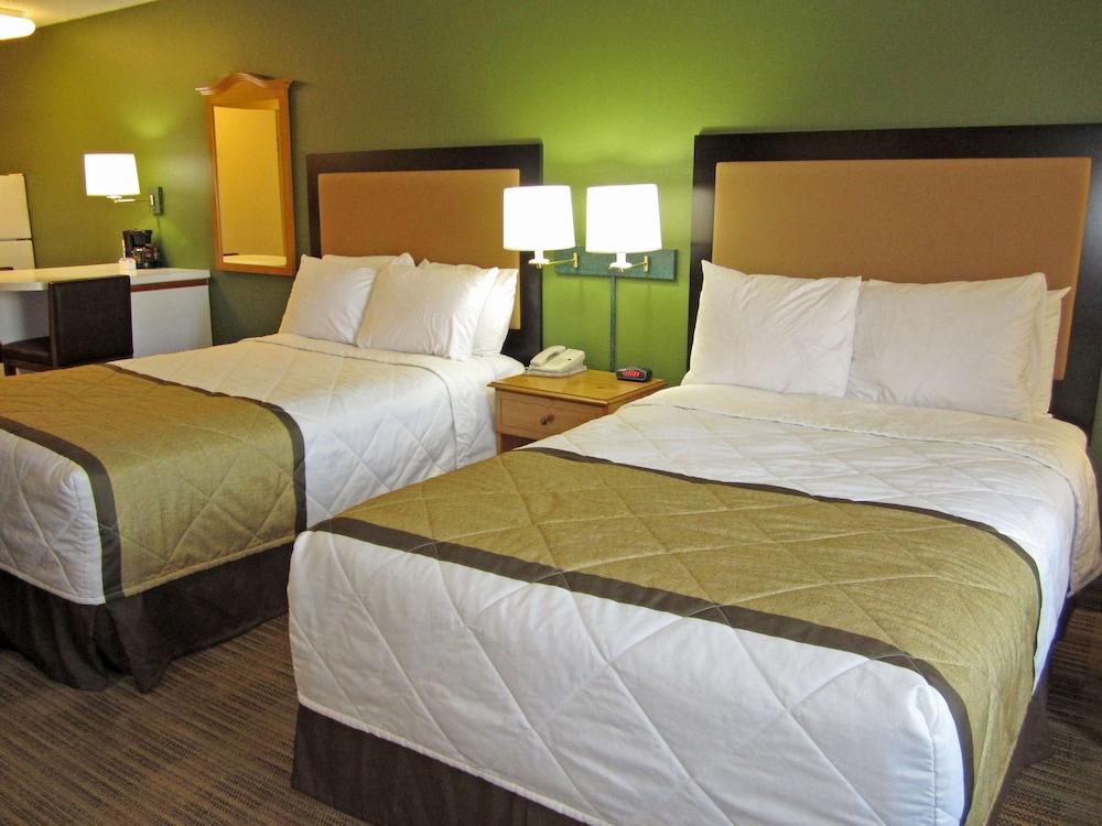 Extended Stay America Suites North Raleigh Wake Forest Rd - Room