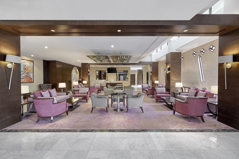 Holiday Inn Tabuk, an IHG Hotel - Lobby
