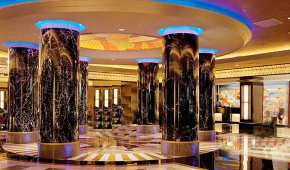 Resorts Casino Hotel Atlantic City - Lobby