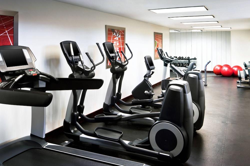 Four Points by Sheraton Richmond Airport - Fitness Facility