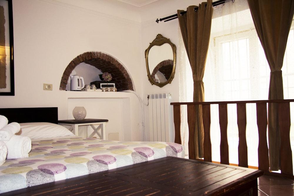 7 Archi Bed & Breakfast - Room