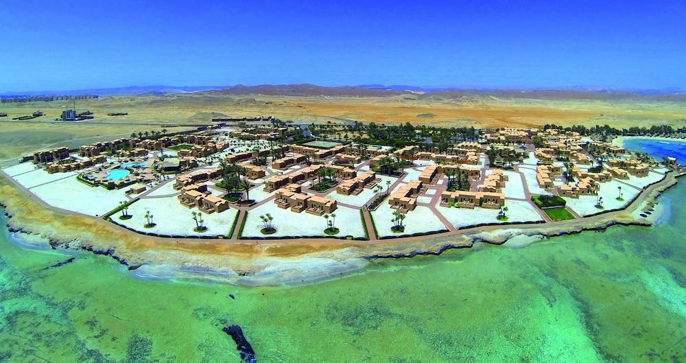 Mövenpick Resort El Quseir - Aerial View