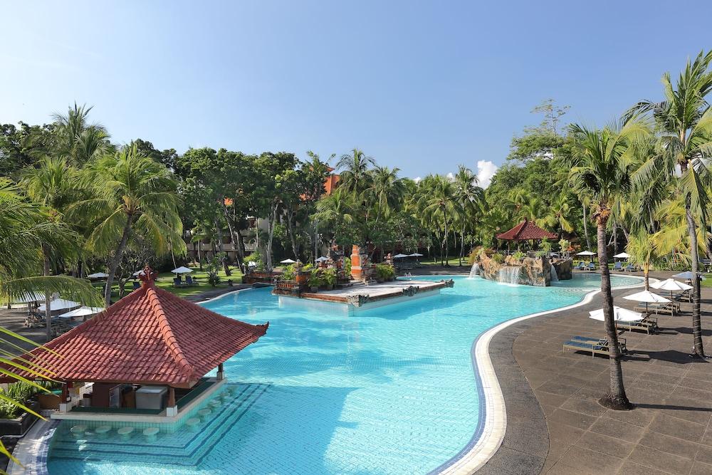 Bintang Bali Resort - Outdoor Pool
