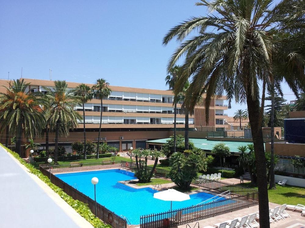 Parador de Ceuta Hotel La Muralla - Featured Image