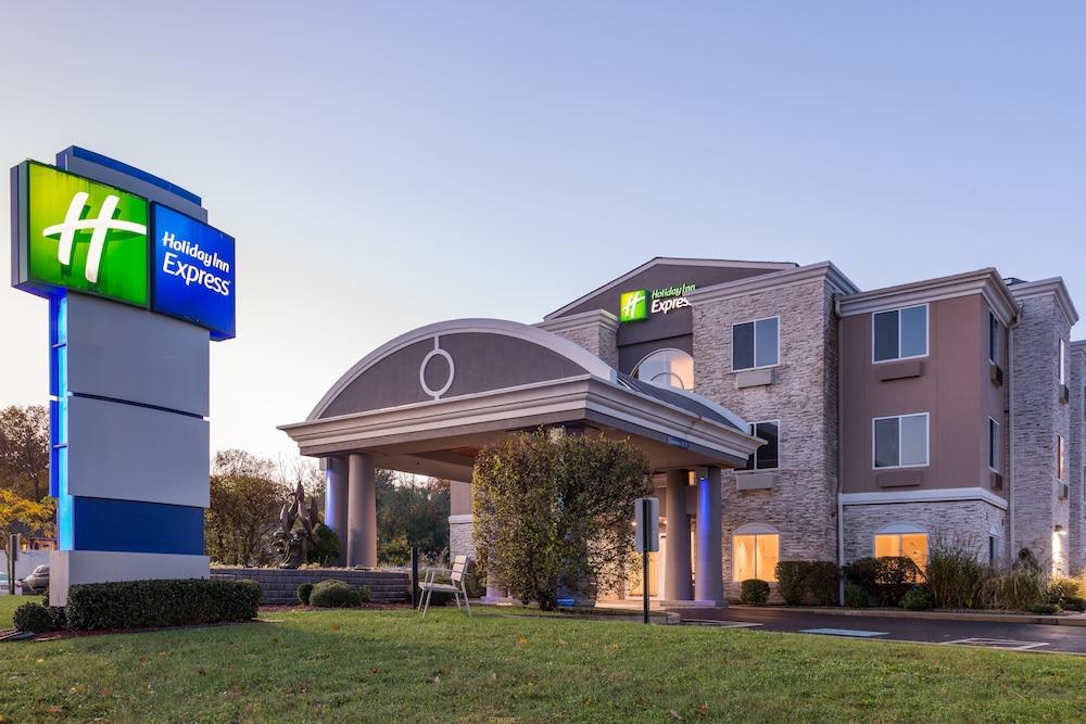 Holiday Inn Express Branford-New Haven, an IHG Hotel - Featured Image