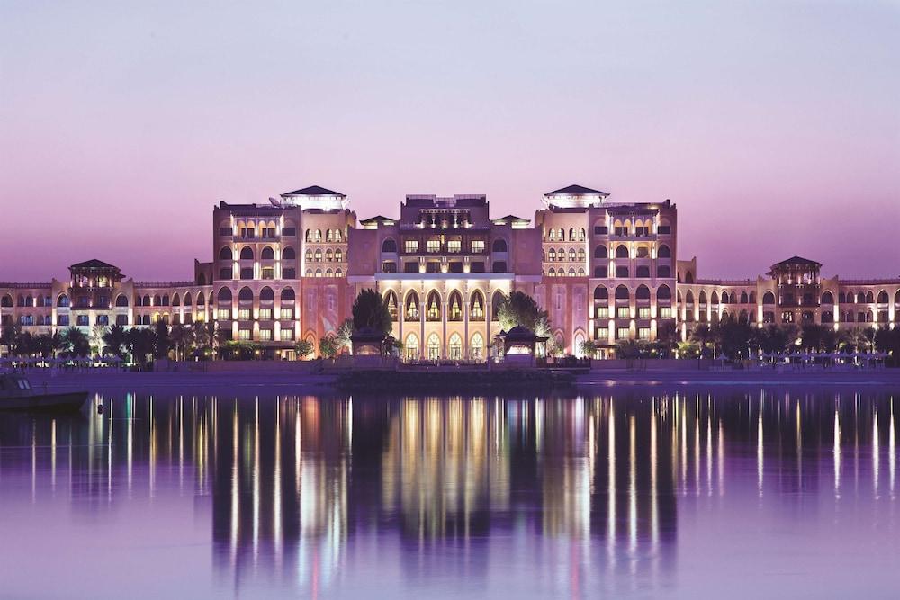 فندق شانجريلا، قرية البري، أبو ظبي - Exterior