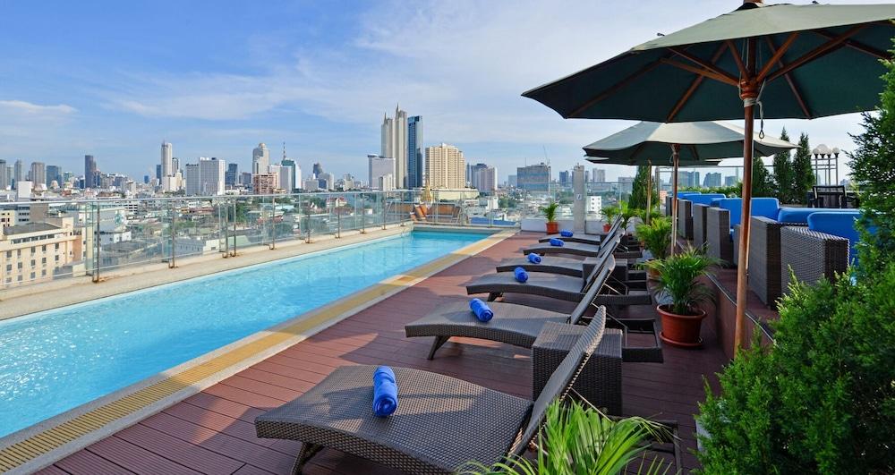 Hotel Royal Bangkok @ Chinatown - Featured Image