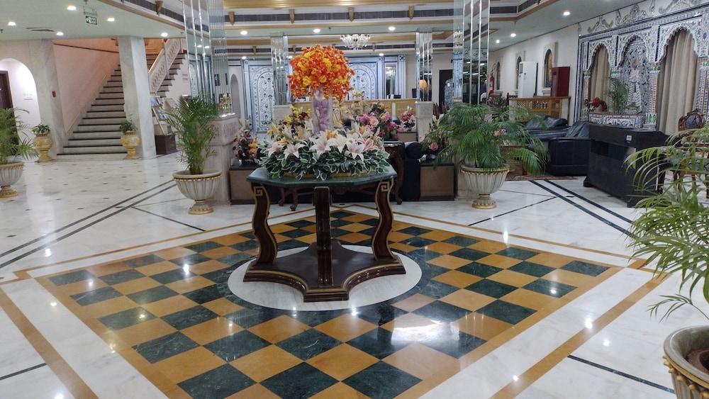 Empires Hotel Bhubaneswar - Reception