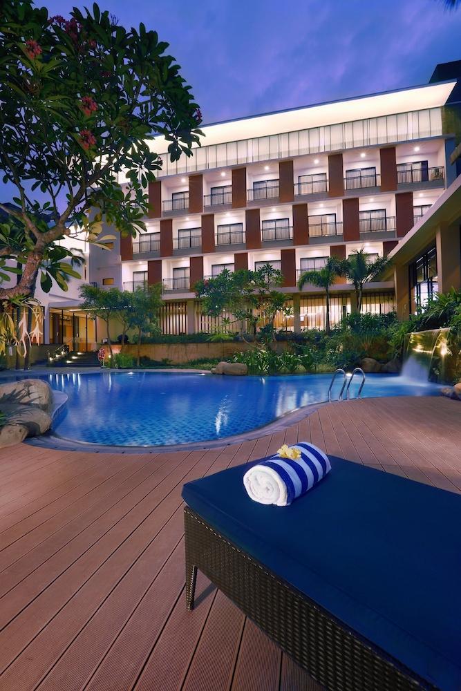 ASTON Bojonegoro City Hotel - Outdoor Pool
