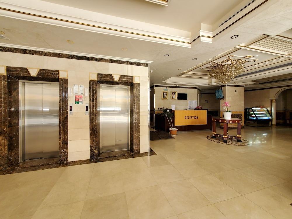 Quiet Dreams Hotel - Qurish Branch - Interior Entrance