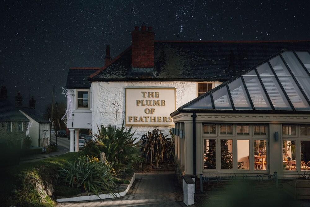 The Plume of Feathers - Exterior