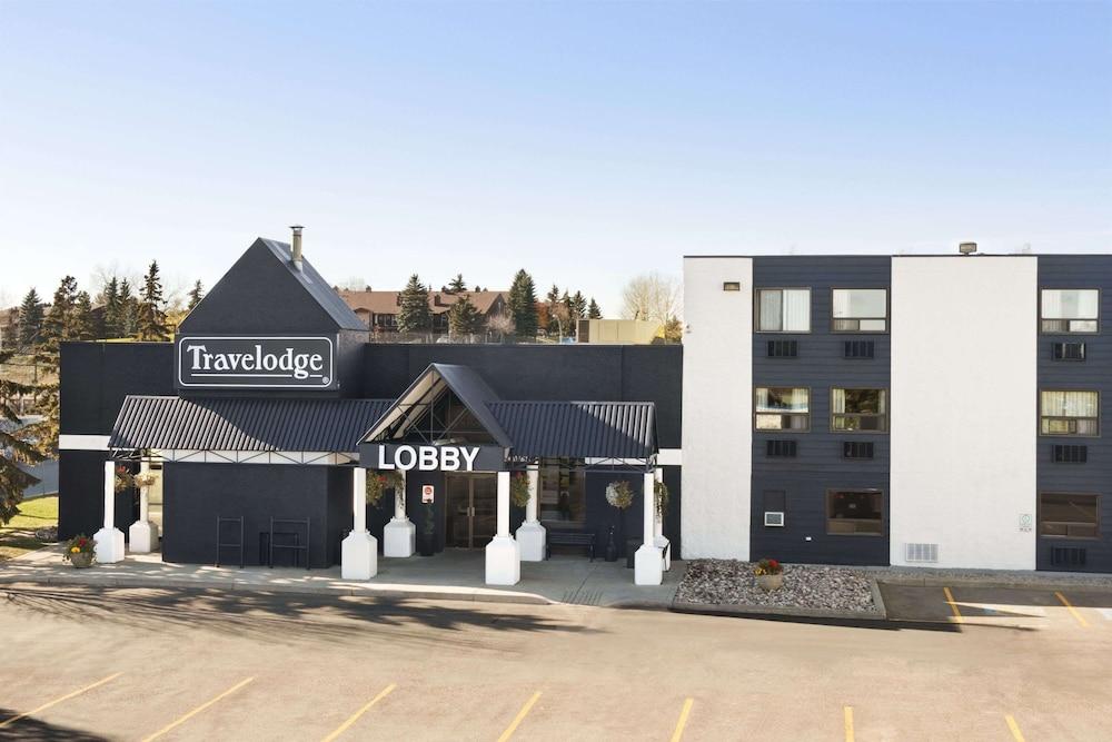 Travelodge by Wyndham Edmonton South - Featured Image