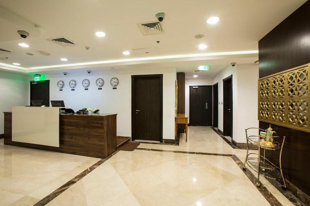 The Town Hotel Doha - Lobby