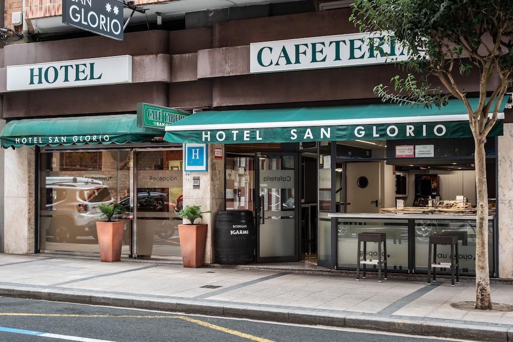 Hotel San Glorio - Featured Image