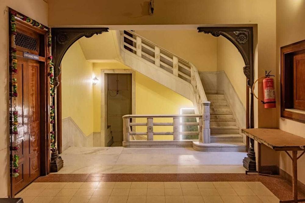 Hotel Siddhartha Palace - Lobby