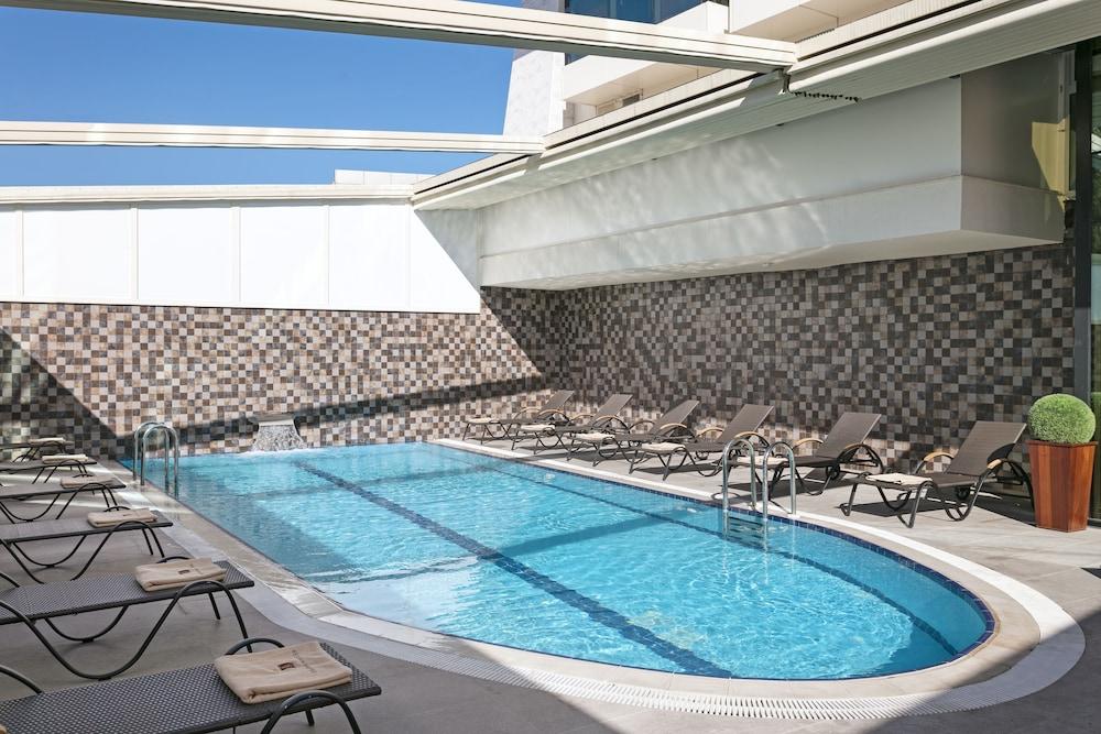 B Business Hotel & Spa - Outdoor Pool