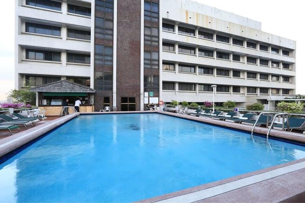 Asia Hotel Bangkok - Outdoor Pool