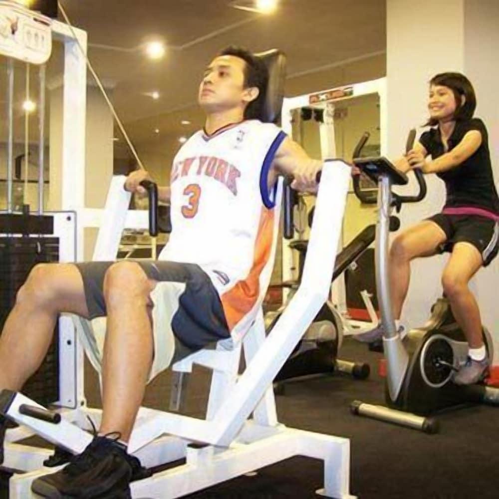 Pandanaran Hotel Semarang - Gym
