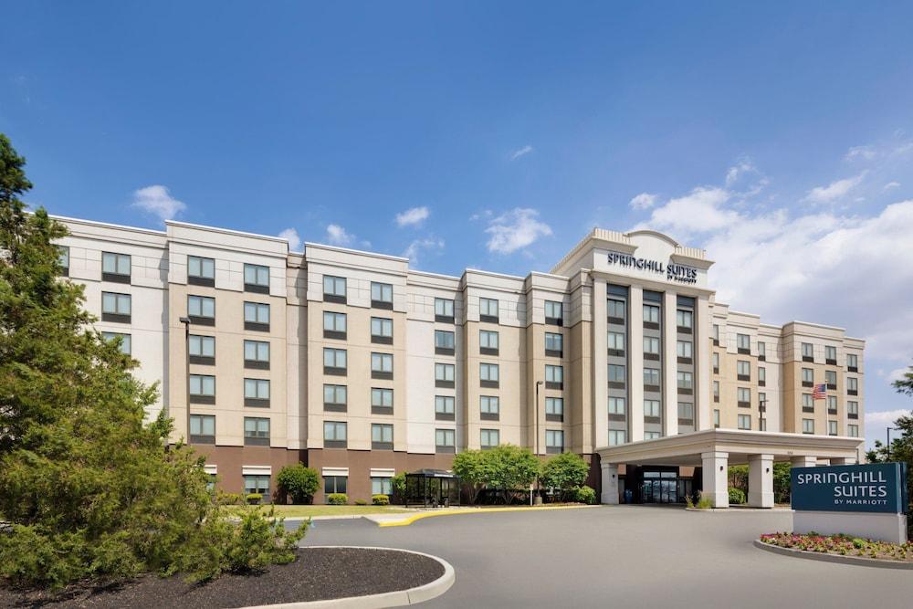 SpringHill Suites by Marriott Newark Liberty International - Featured Image