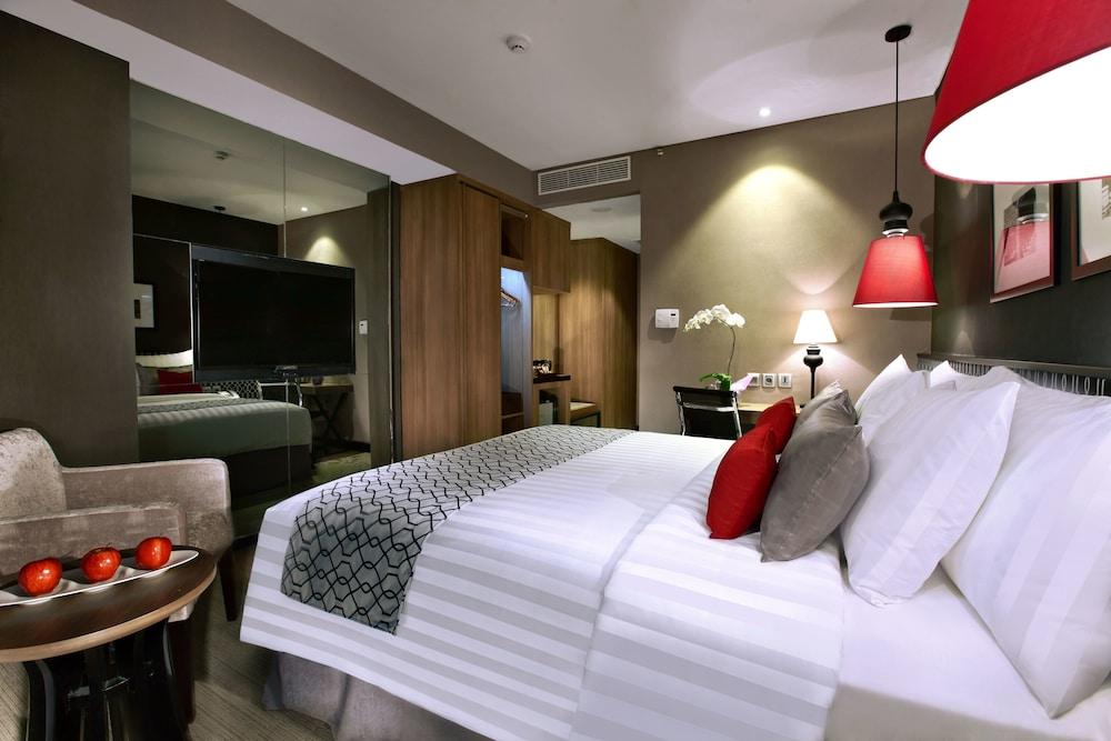 ASTON Priority Simatupang and Conference Center - Room