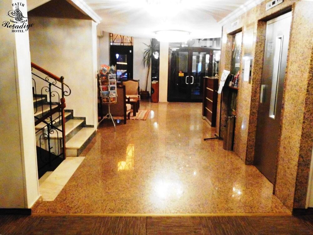 Fatih Resadiye Hotel - Interior Entrance