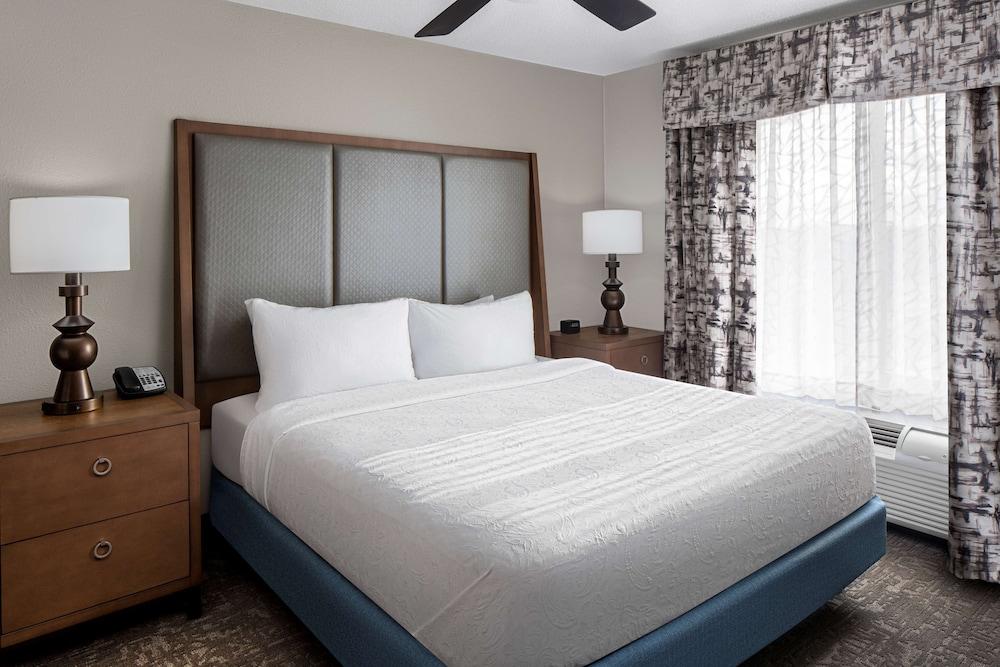 Homewood Suites by Hilton Orland Park - Room