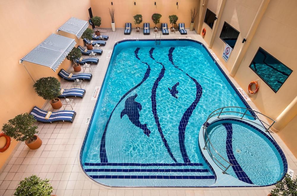 Marco Polo Hotel - Pool