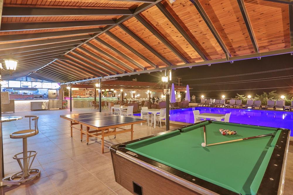Samira Resort Hotel Aparts & Villas - Billiards