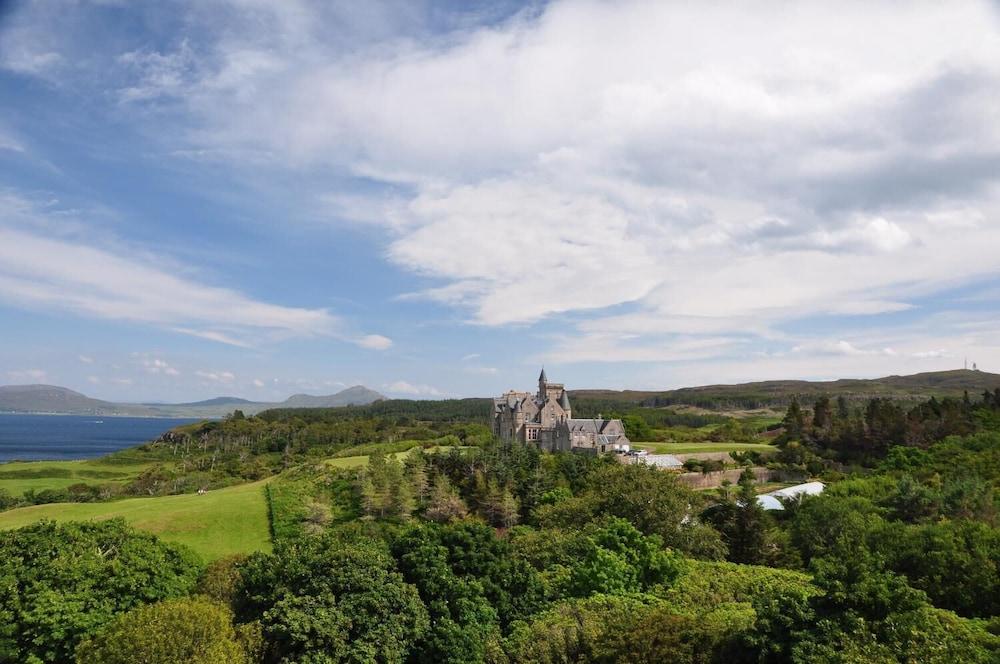 Glengorm Castle - Property Grounds