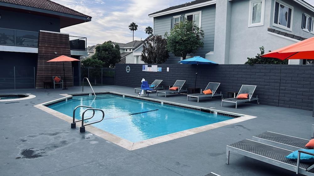 OC Hotel Costa Mesa - Outdoor Pool