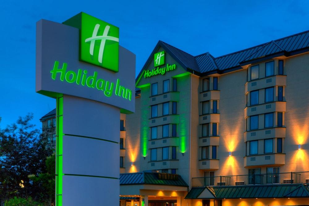 Holiday Inn Conference Center Edmonton South, an IHG Hotel - Exterior
