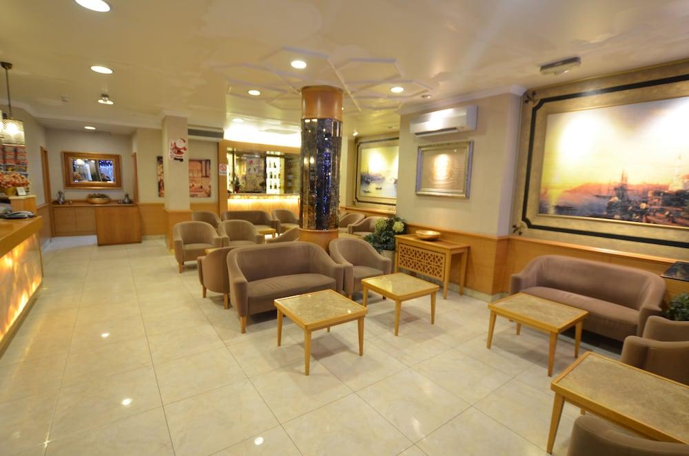 Hotel Inter Istanbul - Lobby Sitting Area